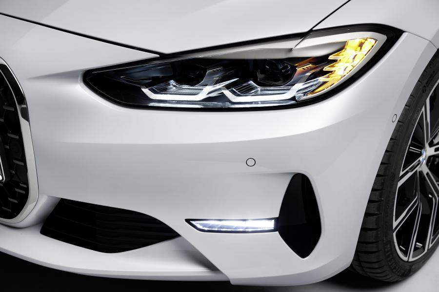Детали экстерьера BMW 430i Coupe Sport Line (G22) 2020 года  (WW) (фото 23 из 35)